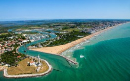 Jesolo, air view of the beach (ph. Digital Photo S.G.)